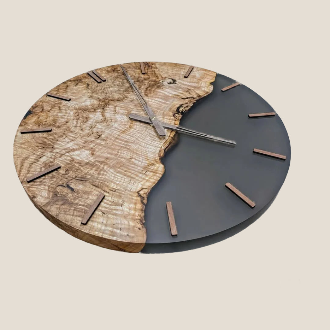 Wall Clock - Casting